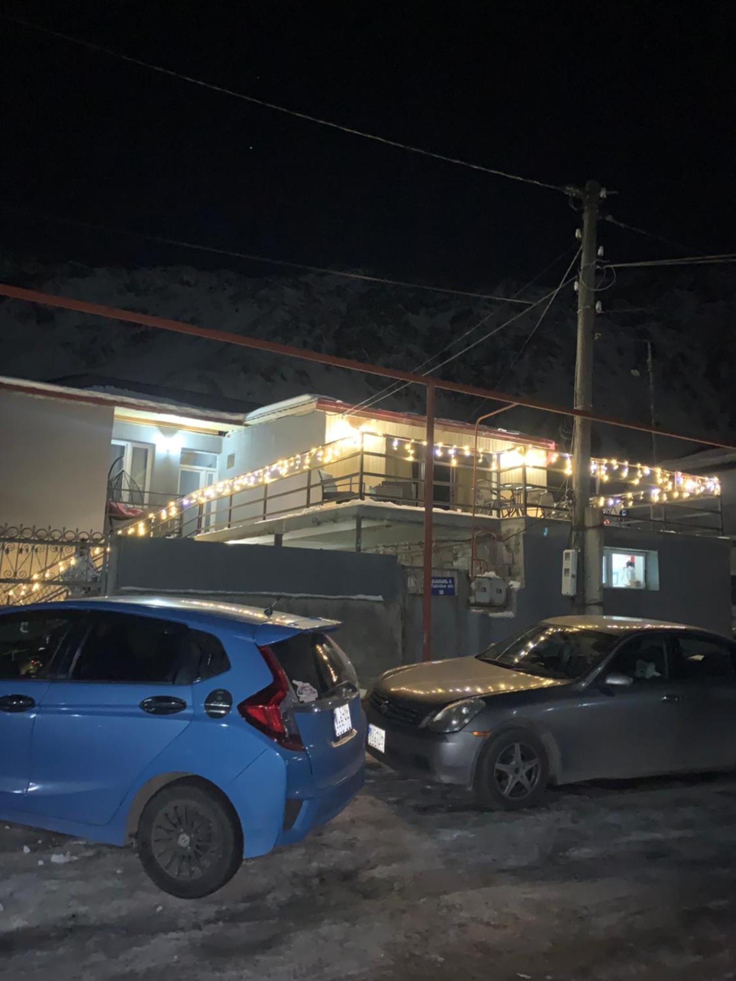 Mate'S Home Kazbegi المظهر الخارجي الصورة